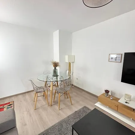 Soh Rent Proche Des Halles *